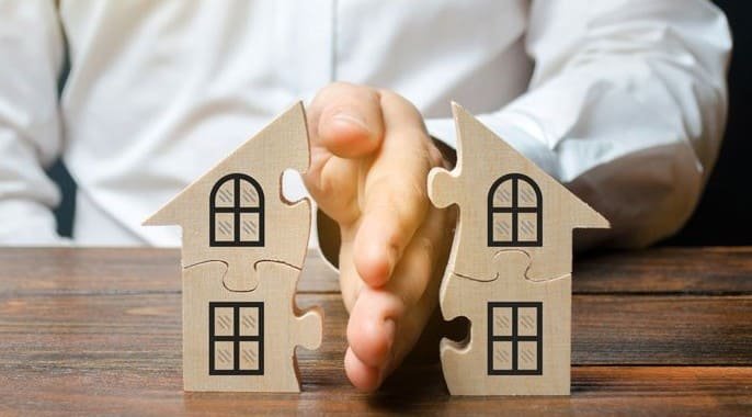 Démembrement de propriété à Auray : comprendre l'usufruit et la nue-propriété avec Betty Papail